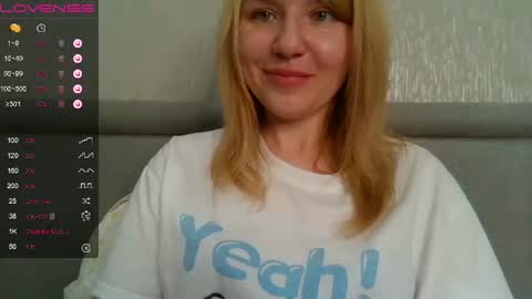 Snapshot of urbadkitty chatting on March 11, 7:37 am urbadkitty online show from March 11, 7:37 am