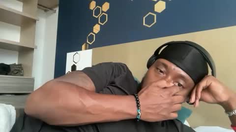 urbandick5 online show from March 14, 11:37 am