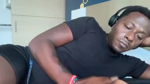 urbandick5 online show from June 27, 10:53 am