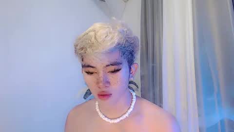 Snapshot of urbigcock_sexybabe chatting on May 14, 12:12 pm urbigcock_sexybabe online show from May 14, 12:12 pm
