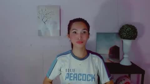 Snapshot of urblossom_princess chatting on May 4, 8:54 am urblossom_princess online show from May 4, 8:54 am