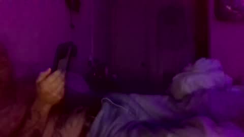 Snapshot of urdaddy875867 chatting on February 23, 9:16 pm urdaddy875867 online show from February 23, 9:16 pm