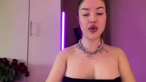 Margo online show from October 7, 8:00 am