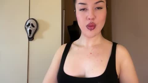 Margo online show from October 24, 9:06 am