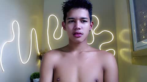 urdreamboy_clarin online show from January 15, 2:27 am