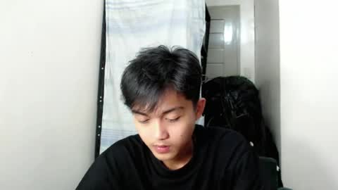 Snapshot of urdreamboy_prince chatting on July 13, 6:44 pm urdreamboy_prince online show from July 13, 6:44 pm