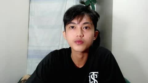 Snapshot of urdreamboy_prince chatting on July 16, 5:19 pm urdreamboy_prince online show from July 16, 5:19 pm