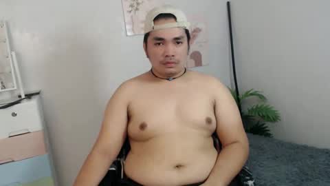 ure_fattytoy143 online show from March 17, 5:33 am