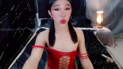 Snapshot of urfantasy_sweetxcali69 chatting on February 21, 4:24 am cali online show from February 21, 4:24 am