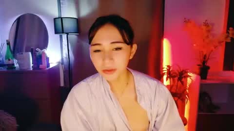 urfave_bbgirl online show from April 11, 10:19 am