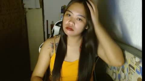 Snapshot of urfynestasian chatting on December 21, 2:15 pm urfynestasian online show from December 21, 2:15 pm