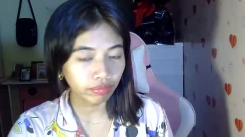 urhayumi_slut online show from December 18, 7:09 pm