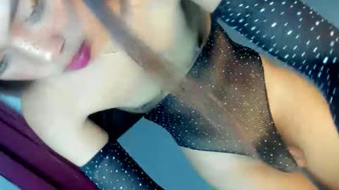 zoey noir online show from September 18, 1:18 am