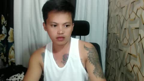 Snapshot of urhot_fucker13 chatting on May 4, 12:01 pm JUST CALL MY NAME jayrus online show from May 4, 12:01 pm