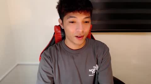 Ethan online show from November 19, 3:12 pm