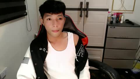 Ethan online show from May 20, 5:52 pm