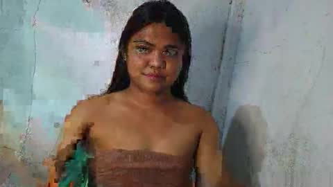 urhottie_bella online show from February 13, 11:06 am