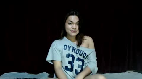 urhottie_bella online show from May 25, 10:10 am