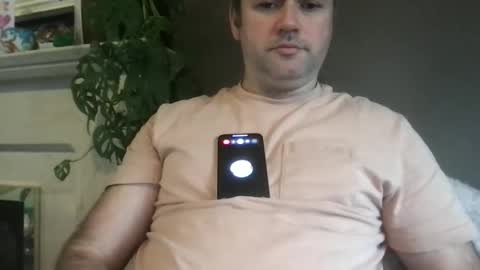 Snapshot of urhungdaddy8 chatting on October 21, 10:05 am Hung Daddy online show from October 21, 10:05 am