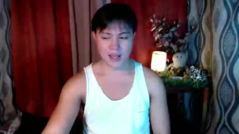 Snapshot of urhunky_ivan chatting on January 10, 6:31 am urhunky_ivan online show from January 10, 6:31 am
