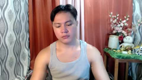 Snapshot of urhunky_ivan chatting on January 29, 2:19 am urhunky_ivan online show from January 29, 2:19 am
