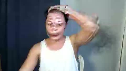 Snapshot of urhunky_ivan chatting on March 6, 6:37 pm urhunky_ivan online show from March 6, 6:37 pm
