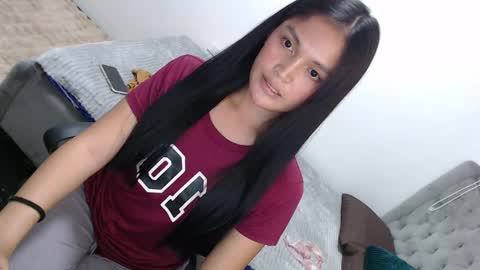 Amira online show from February 3, 5:07 am