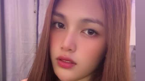 Amira online show from February 5, 1:15 am