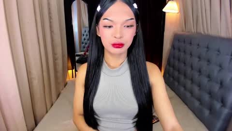 Snapshot of urladyprincessmassivecock chatting on January 20, 7:57 pm jhaii online show from January 20, 7:57 pm