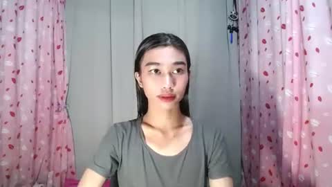 urloverjasmine_xx online show from April 18, 12:20 pm