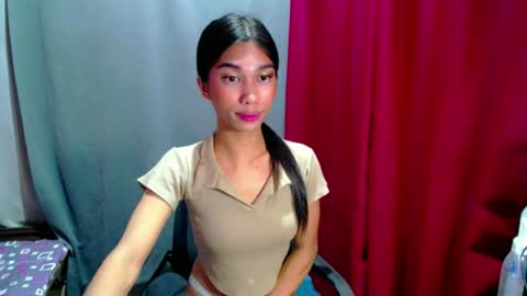 Snapshot of urloverjasmine_xx chatting on July 2, 3:51 pm urloverjasmine_xx online show from July 2, 3:51 pm