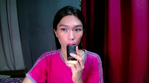 Snapshot of urloverjasmine_xx chatting on July 13, 8:33 pm urloverjasmine_xx online show from July 13, 8:33 pm