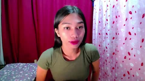 Snapshot of urloverjasmine_xx chatting on August 3, 7:17 pm urloverjasmine_xx online show from August 3, 7:17 pm