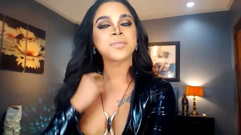 UrMajestyTyra online show from February 26, 3:53 am