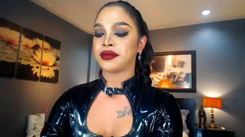 UrMajestyTyra online show from February 28, 5:37 am