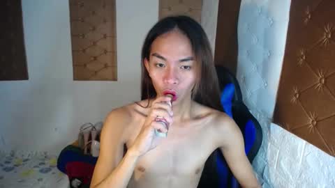 urpinay_cassy online show from January 21, 9:35 am