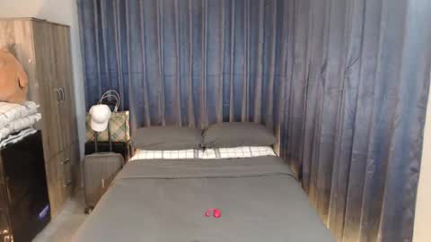 Mel online show from January 25, 8:42 am