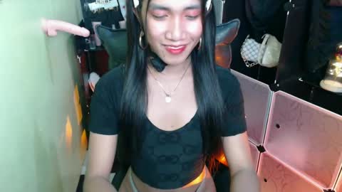 Snapshot of urprincessamara69 chatting on December 29, 5:01 pm Amara online show from December 29, 5:01 pm