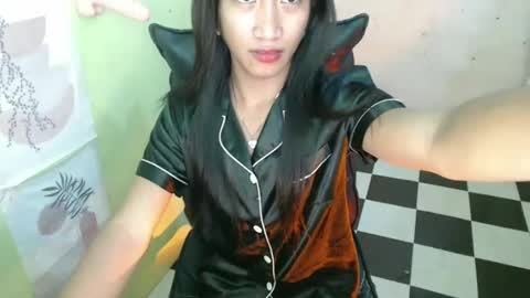 Snapshot of urprincessamara69 chatting on February 3, 5:18 am Amara online show from February 3, 5:18 am