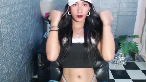 Snapshot of urprincessamara69 chatting on March 10, 10:15 am Amara online show from March 10, 10:15 am