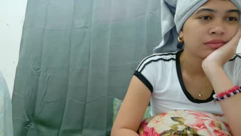 im jenny online show from March 29, 5:40 am