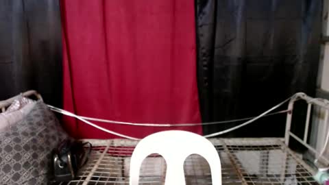 ursexyvalerie_xx online show from September 16, 4:41 pm