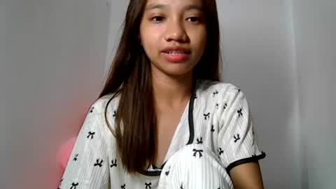 Snapshot of urshamegirl4you chatting on June 13, 2:59 pm Your LUNA online show from June 13, 2:59 pm