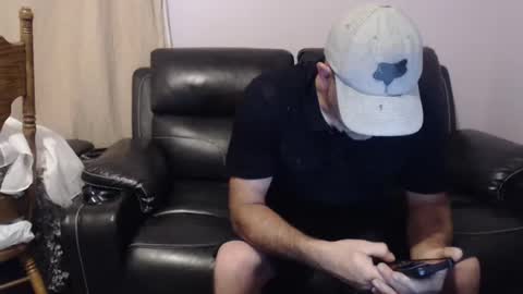 urslav75 online show from September 21, 3:08 am