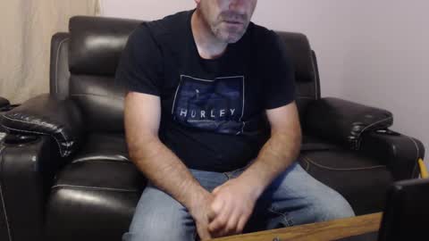 urslav75 online show from October 7, 5:37 am