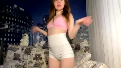 Snapshot of ursoulandheart chatting on December 20, 11:32 am Hannah online show from December 20, 11:32 am