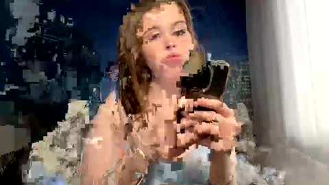 Snapshot of ursoulandheart chatting on February 13, 11:39 am Hannah online show from February 13, 11:39 am