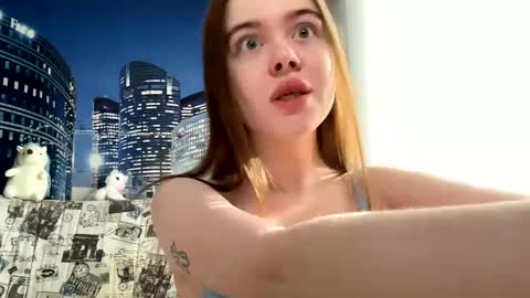 Snapshot of ursoulandheart chatting on March 4, 9:29 am Hannah online show from March 4, 9:29 am