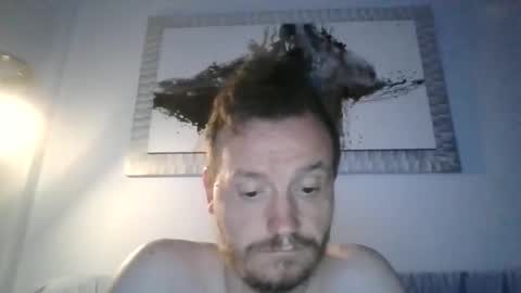 Snapshot of urspanishgentleman chatting on June 8, 8:42 pm urspanishgentleman online show from June 8, 8:42 pm