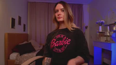 Snapshot of ursula_andresss chatting on January 19, 2:15 am Eva online show from January 19, 2:15 am